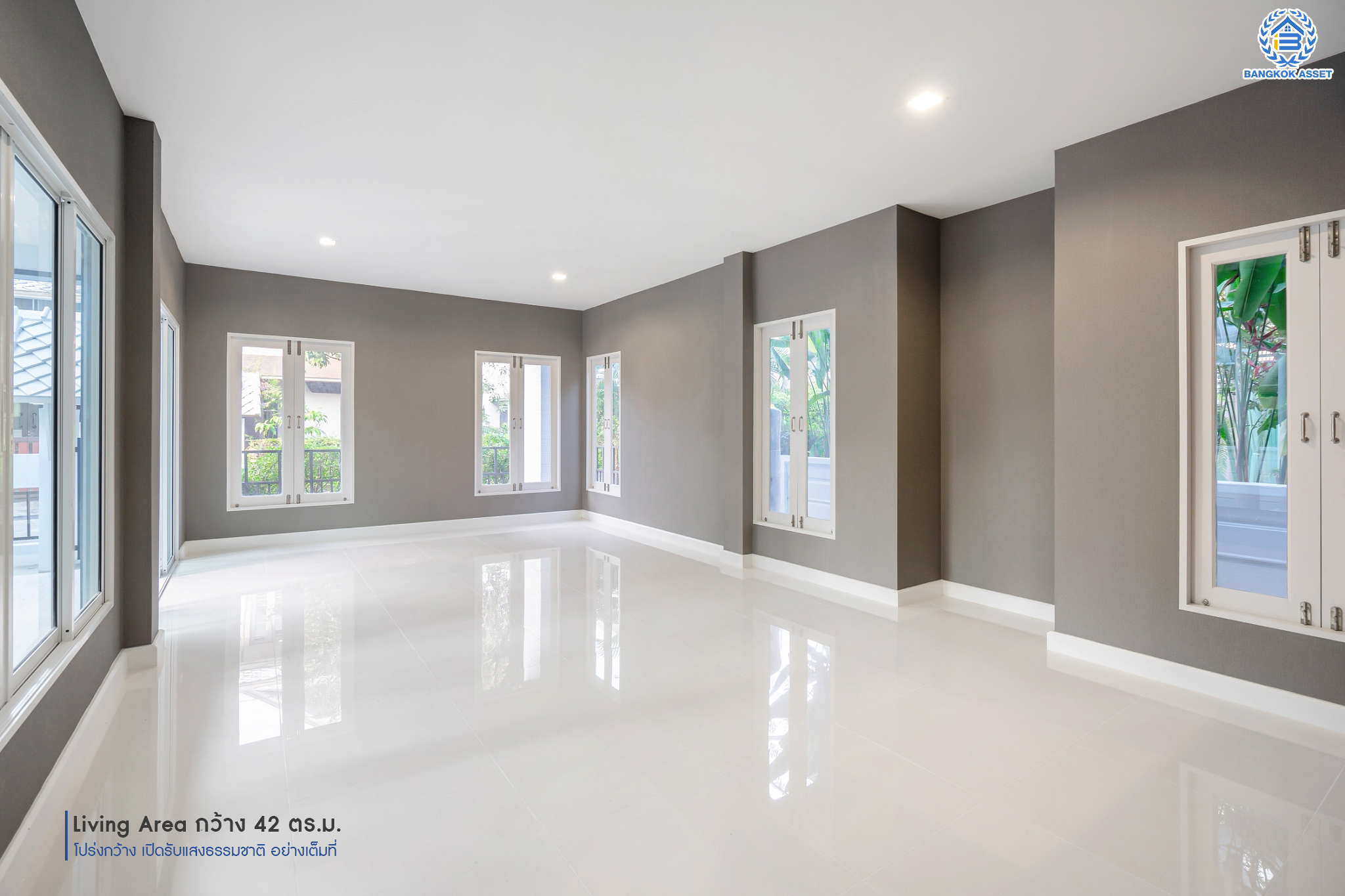 บ้านมือสองตกแต่งใหม่ ม.โนเบิลวานา ปิ่นเกล้า1 บ้านเดี่ยวหลังใหญ่ เนื้อที่ 65.6 ตร.ว. ฟังก์ชัน 3 ห้องนอน 4 ห้องน้ำ 1 ห้องแม่บ้าน จอดรถได้ 2 คัน บนสุดยอดทำเลเดินทางสะดวก หน้าโครงการติดถนนใหญ่บรมราชชนนี ใกล้ทางคู่ขนานลอยฟ้าบรมราชชนนี ม.มหิดล เซ็นทรัลศาลายา และรายล้อมด้วยสิ่งอำนวยความสะดวกครบ